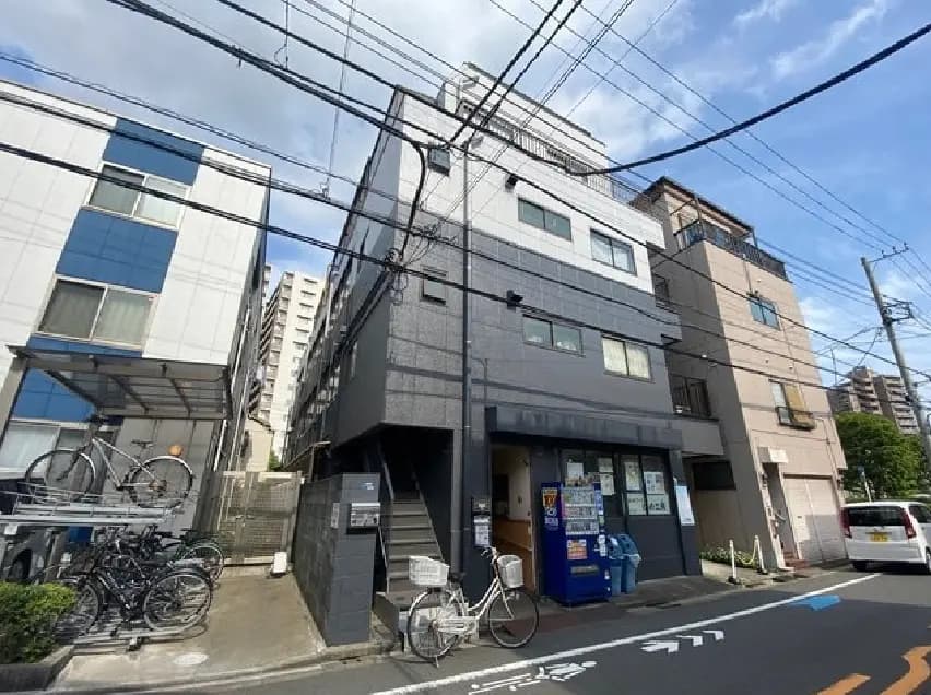 iソフィア