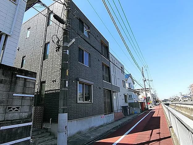 セブンヒルズ