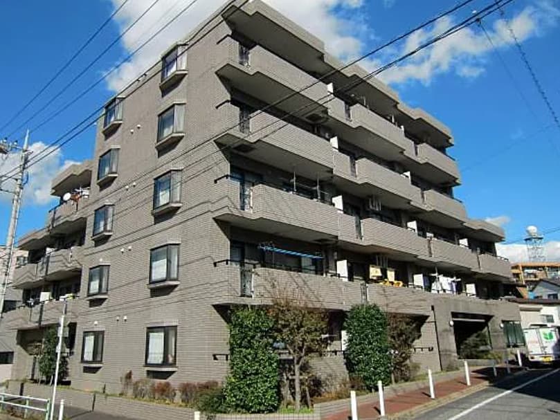 レヴィオン