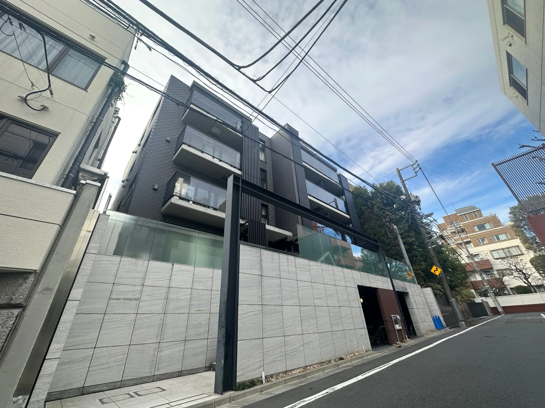 セレニティー原宿