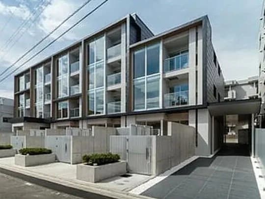 ヴァロータ氷川台