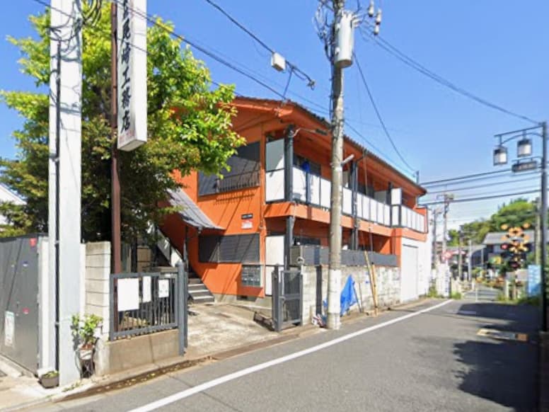 シャトル尾崎