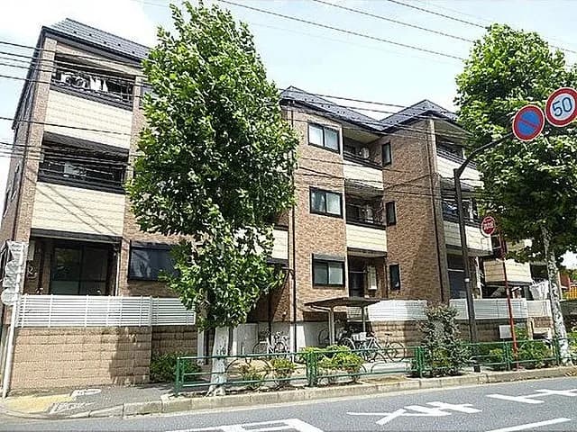 ファーストフラット三原台