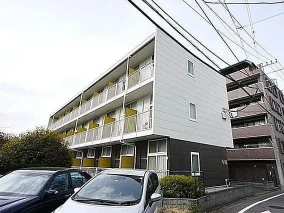 レオパレスル・レーヴ