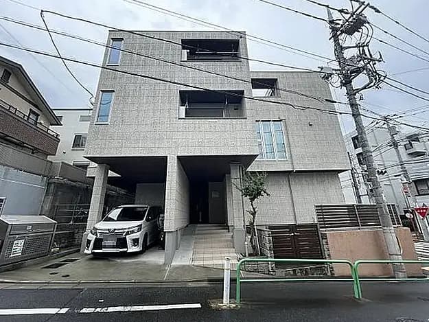 プラム城山
