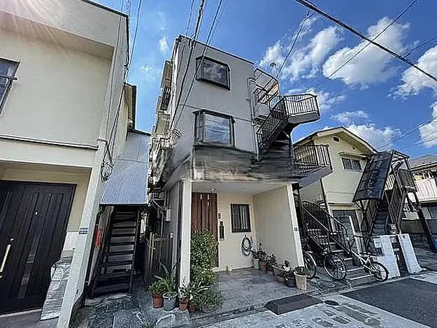 かぶとマンション