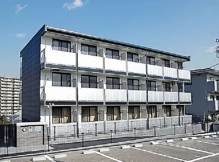 レオパレス高倉