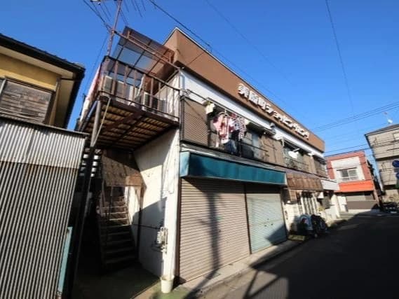 スリーウッド美原町