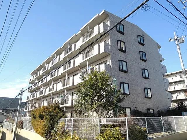 ヒルトップ南与野 B