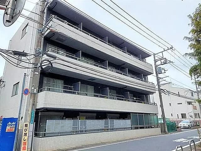 エメ・サンルーナ