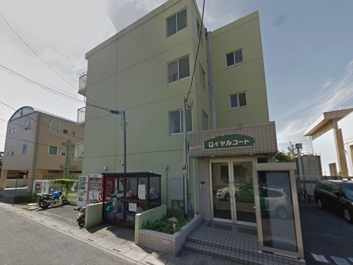ロイヤルコート