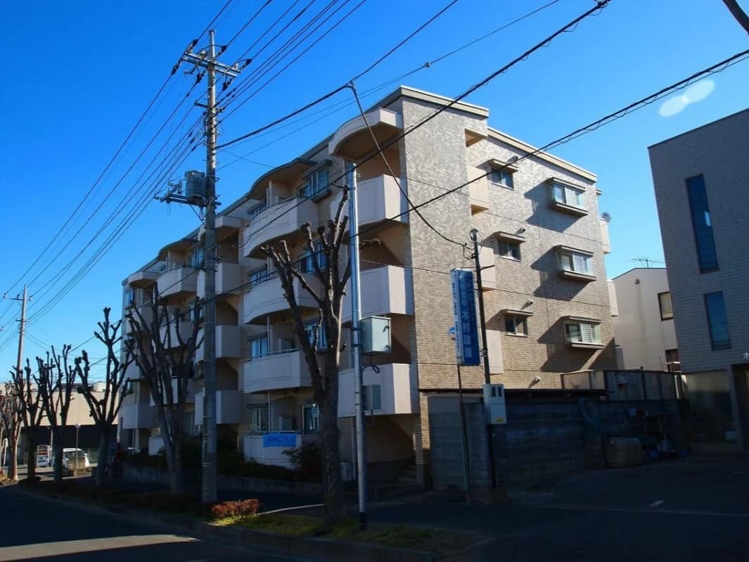 エシール岡村