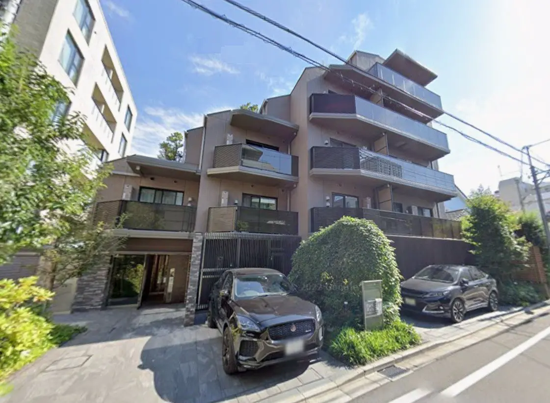 パークアクシス市谷加賀町