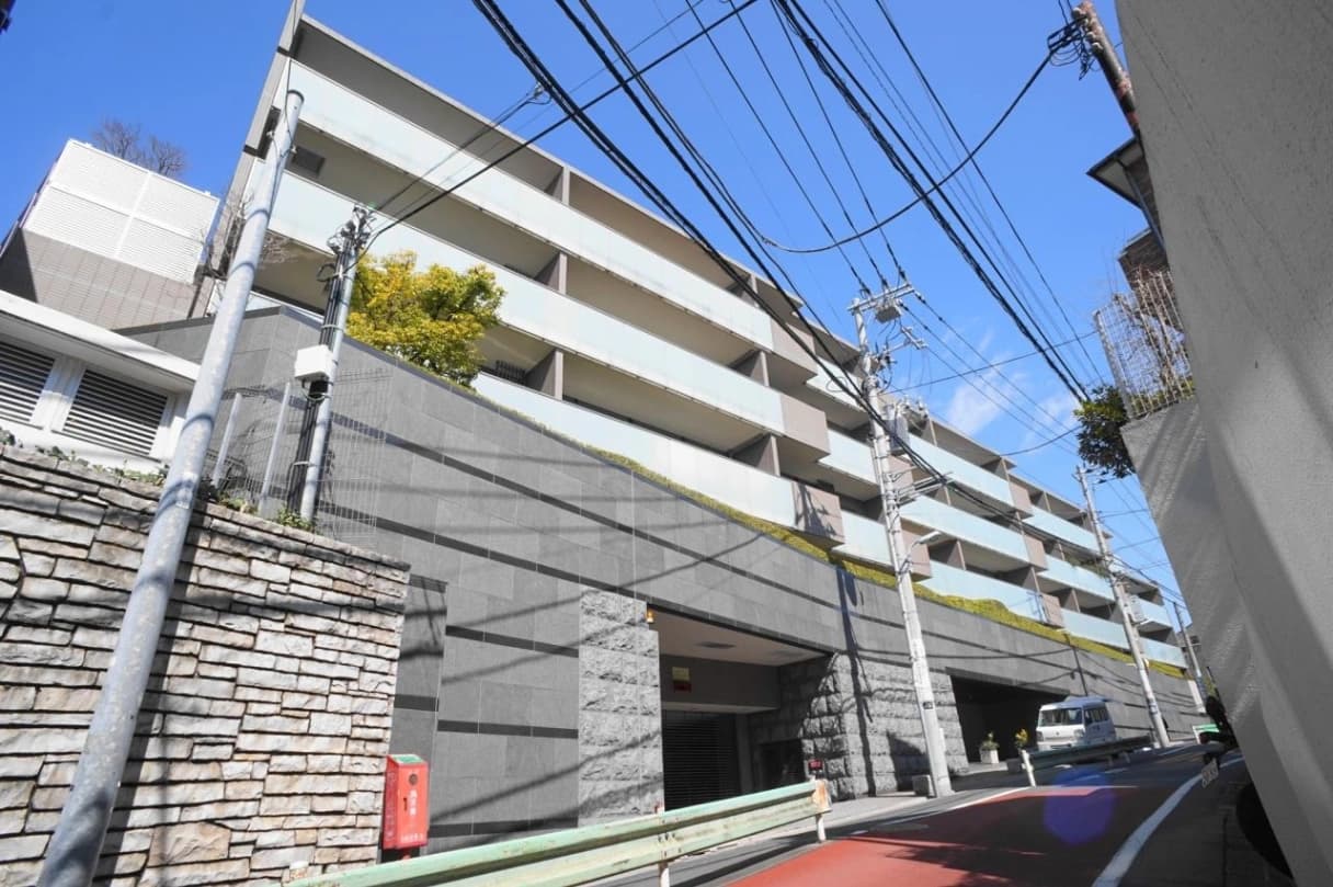 パークハウス諏訪山PRESENCE