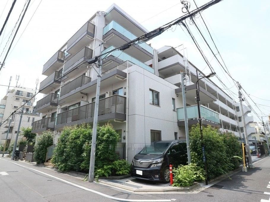 プレシス市谷台町坂