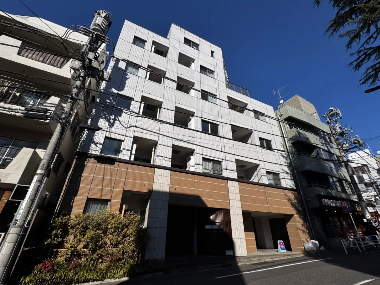 マルラニ千駄ヶ谷【MALULANI千駄ヶ谷】