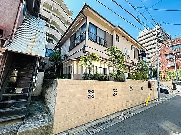 しゅうゆう