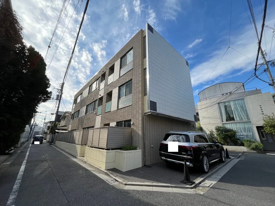 表参道レジデンス【OMOTESANDO RESIDENCE】