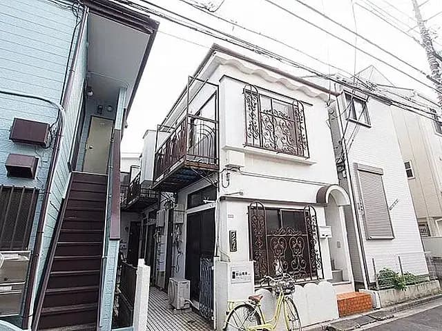 メゾンホワイト