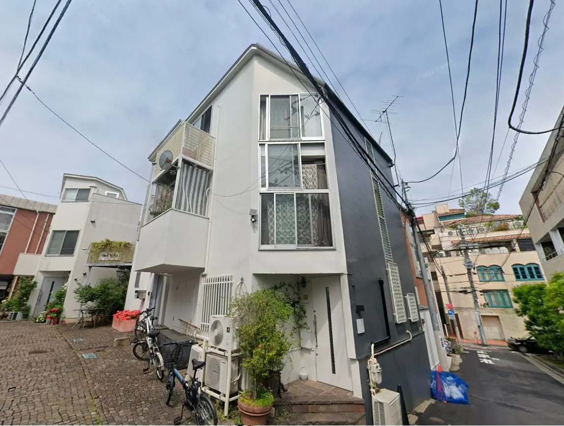 DUAL神宮前 1F~3F一棟 (旧 神宮前5丁目戸建)